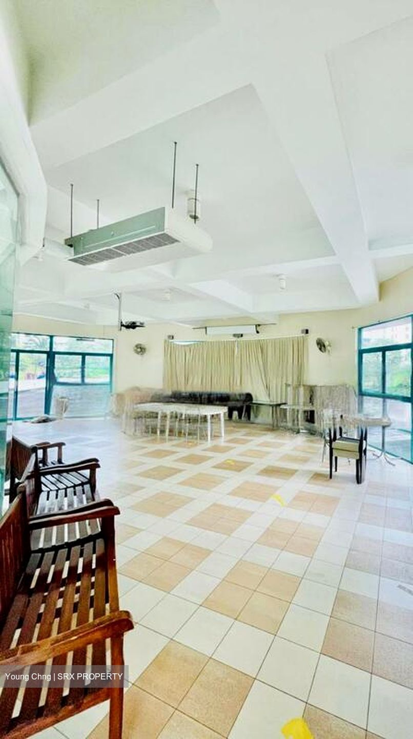 Pine Grove (D21), Condominium #526289601